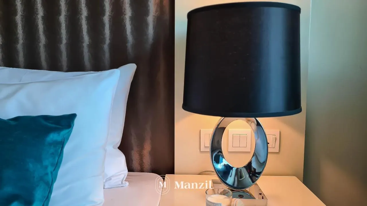 Manzil - Exquisite Studio Near Downtown Dubai With Large Balcony And Dubai Canal 0*,